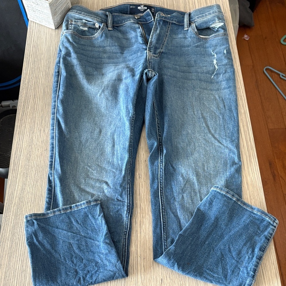 Hollister Skinny Jeans Men’s 33x32 Medium Wash Distressed Denim - Picture 1 of 8